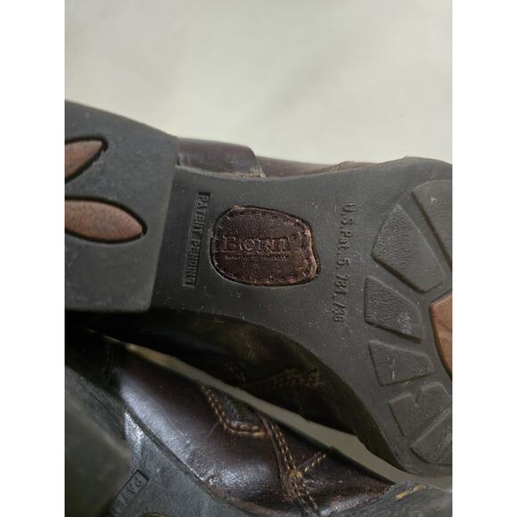 Born Ankle Harness Boots Womens Sz 6 Brown Sheep Shearling Lined Leather Studded - Picture 7 of 8